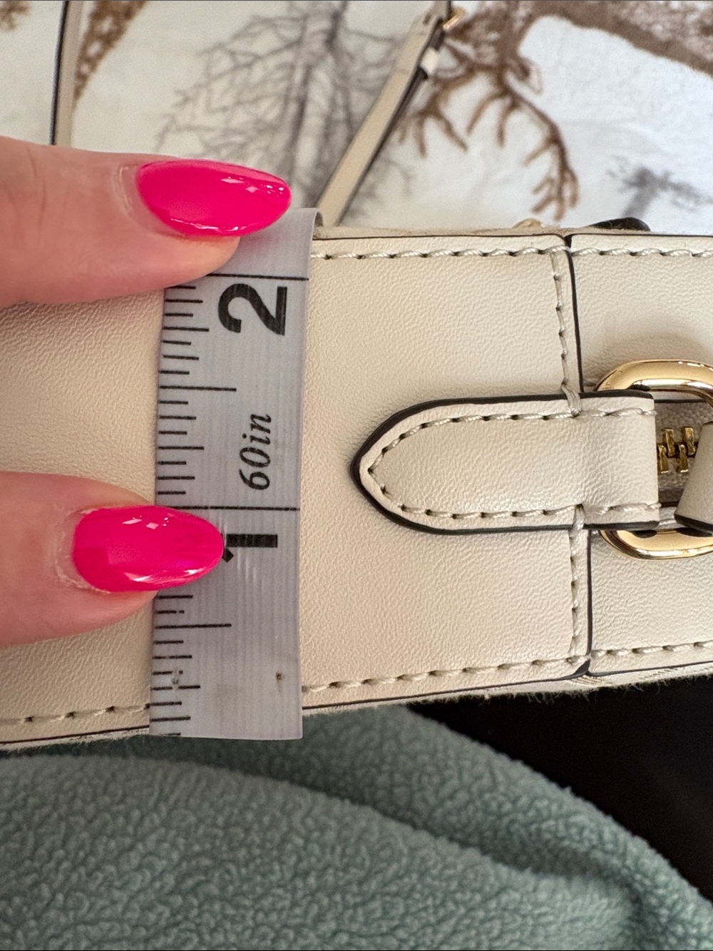 Michael Kors Jet Set Cream & Gold MK Signature Chain Crossbody Bag NEW - Picture 14 of 15